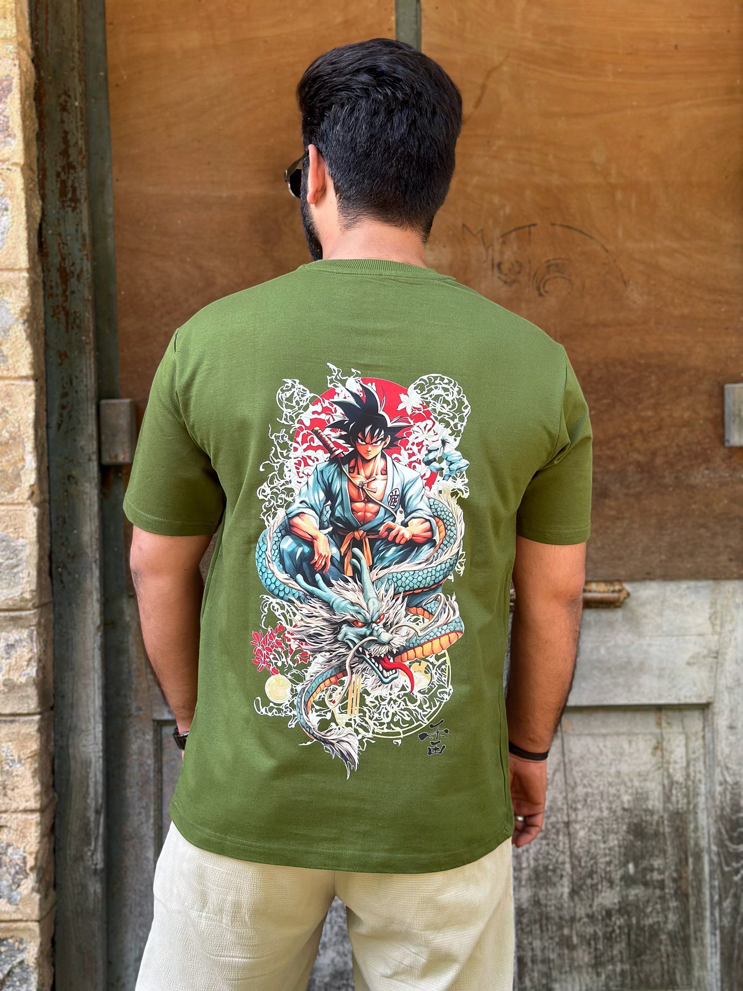 Beebad Anime Oversized T-Shirt